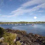 Harbour & Leisure Centre Hotel