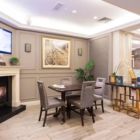 Harbour Hotel&leisure Centre 3*