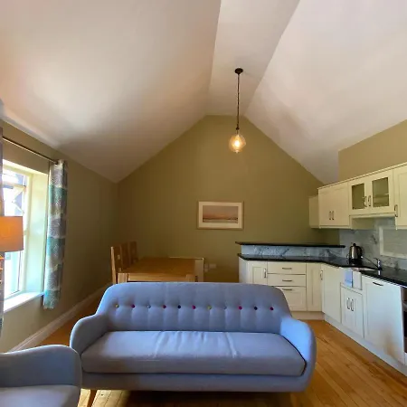 Hotel Harbour & Leisure Centre 3*