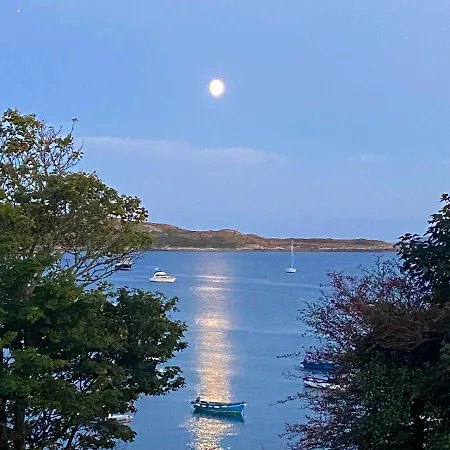 Harbour & Leisure Centre Otel Schull