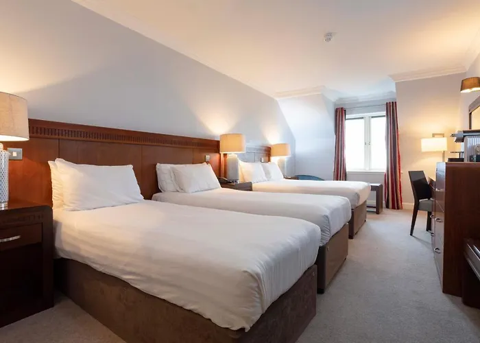 Harbour & Leisure Centre Hotel 3*