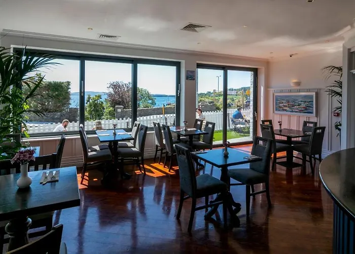 Harbour & Leisure Centre Hotel 3*