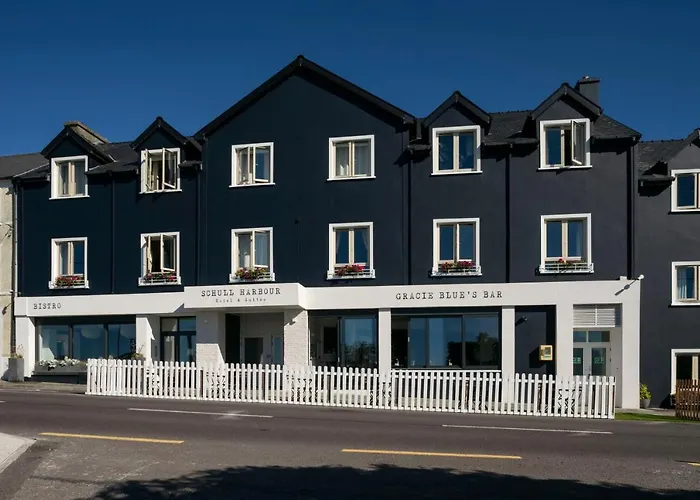 Hotel Harbour & Leisure Centre Schull